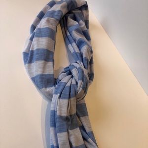 Chambray colored scarf